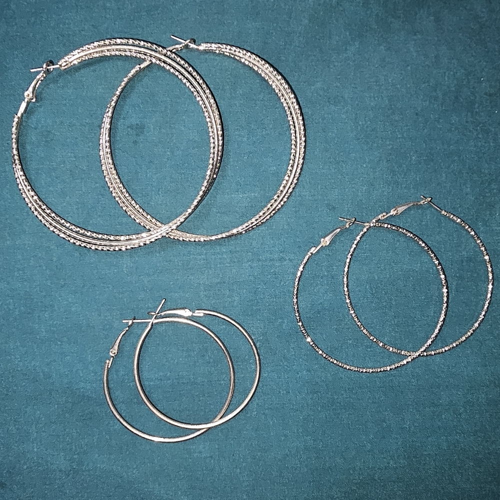 Claire's silver hoop set